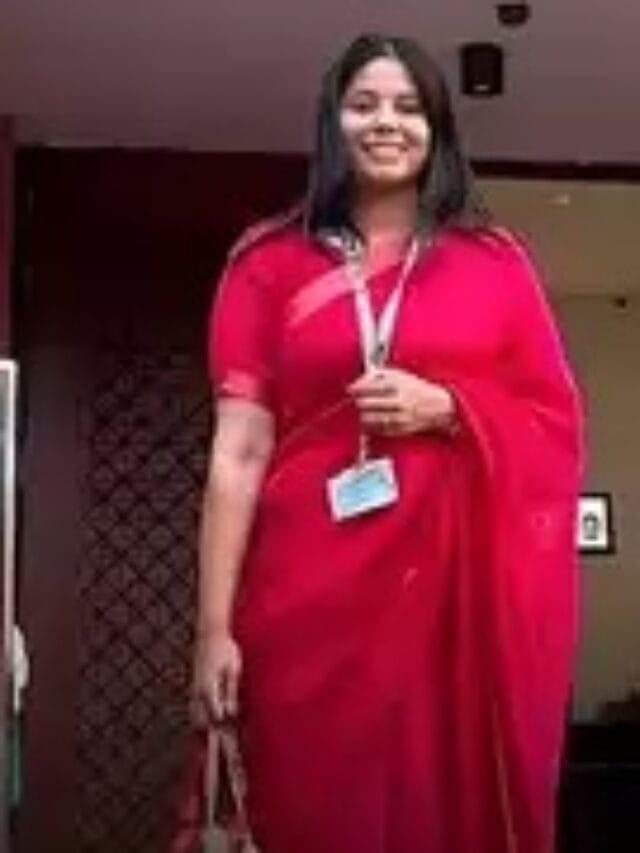 कौन हैं प्रिया सरोज?