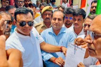 कांग्रेस पार्टी का प्रदर्शन, योगी सरकार पर फर्जी मुकदमे दर्ज करने का आरोप