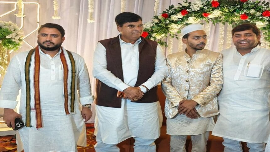 पूर्व वित्त मंत्री कैप्टेन अजय सिंह यादव ने दी सव्वाम तक़ी को बधाई