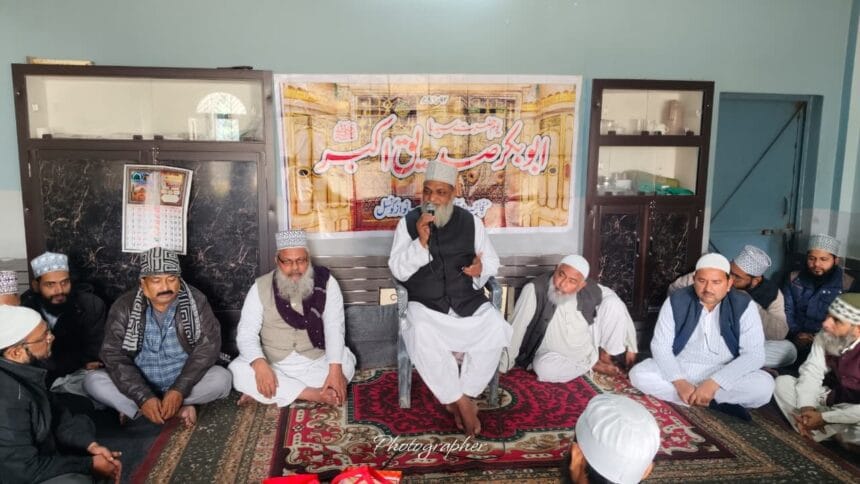 नबियों के बाद सबसे बड़ा मरतबा अबू बकर सिद्दीक़ का है: मोहम्मद हाशिम अशरफ़ी